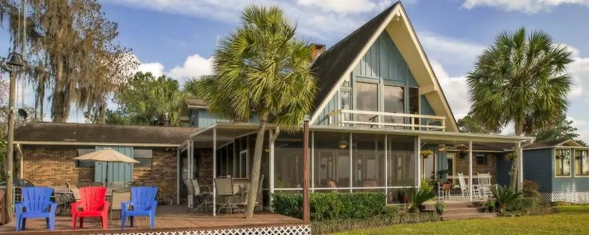 Hampton Lake Bed And Breakfast-1
